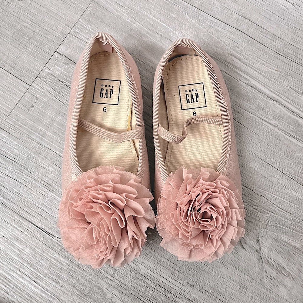 Baby Gap Toddler Pink Flower Dress Shoes